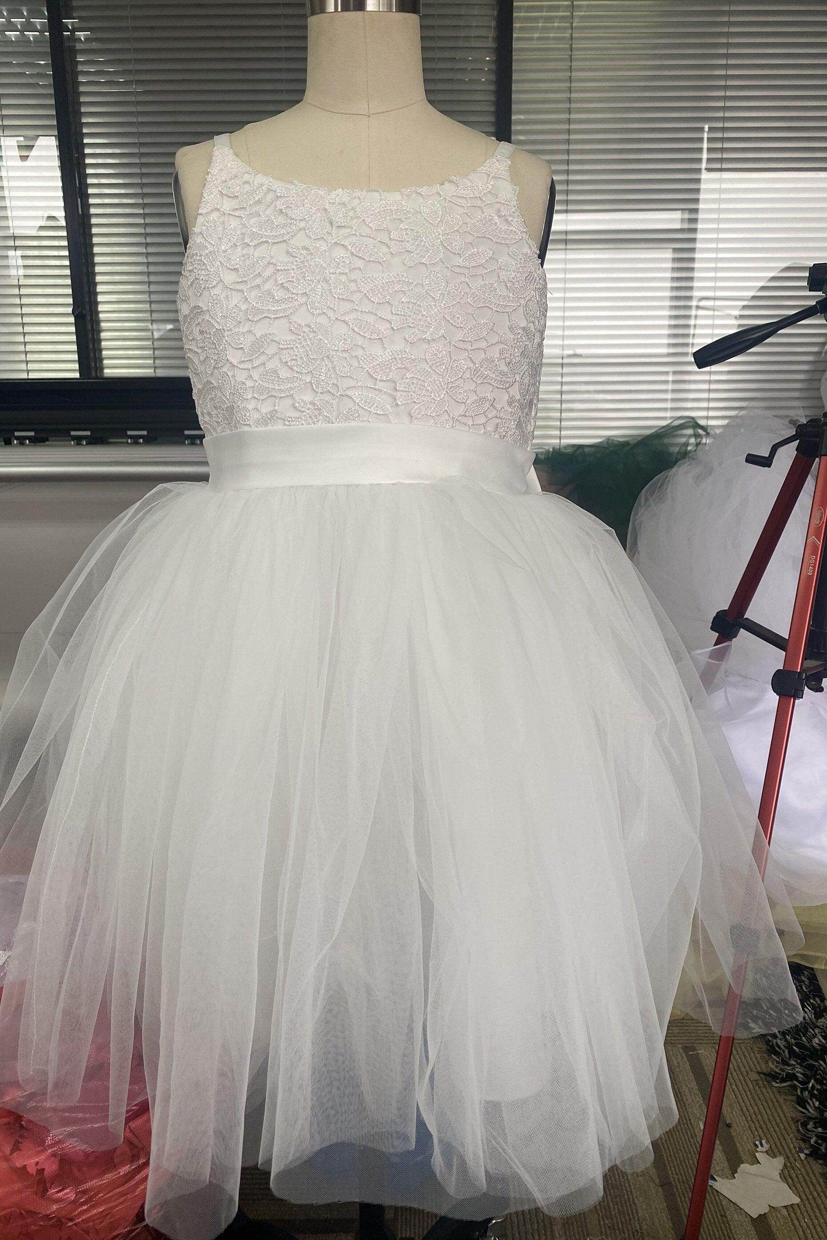 A-Line Knee Length Tulle Lace Flower Girl Dress CF0273 - COCOMELODY